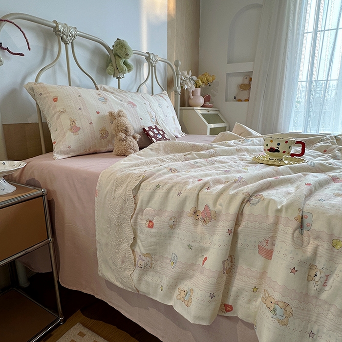 91家纺网 家纺一手货源 找家纺 绫韵家纺 2025夏季新品A类全棉纯棉双层纱法式大花边夏被空调被四件套 茉叶