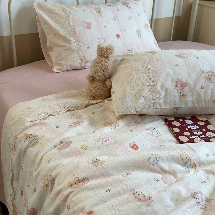 91家纺网 家纺一手货源 找家纺 绫韵家纺 2025夏季新品A类全棉纯棉双层纱法式大花边夏被空调被四件套 茉叶