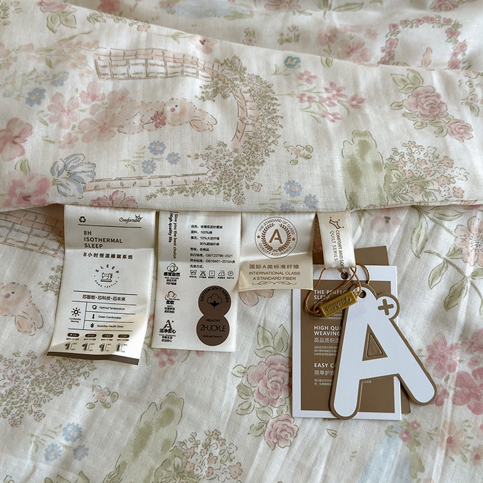 91家纺网 家纺一手货源 找家纺 绫韵家纺 2025夏季新品A类全棉纯棉双层纱法式大花边夏被空调被四件套 庄园秘境