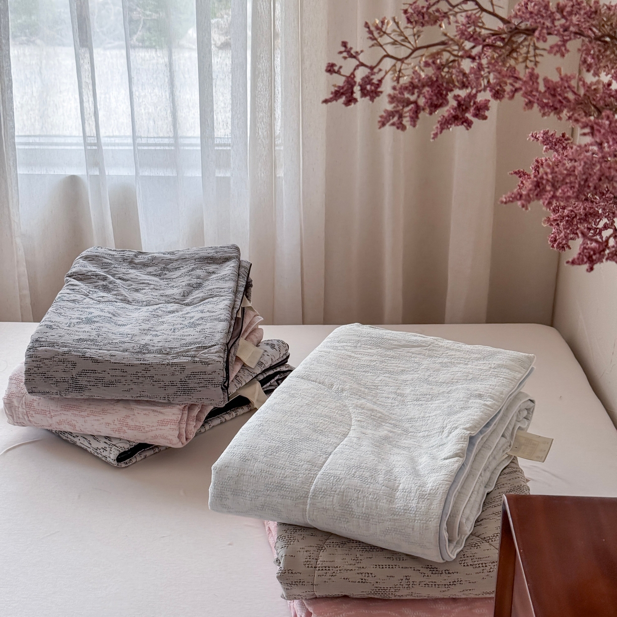 91家纺网 家纺一手货源 找家纺 （总）山舍家居 2025春夏新款色织针刺子提花夏被夏凉被空调被四件套