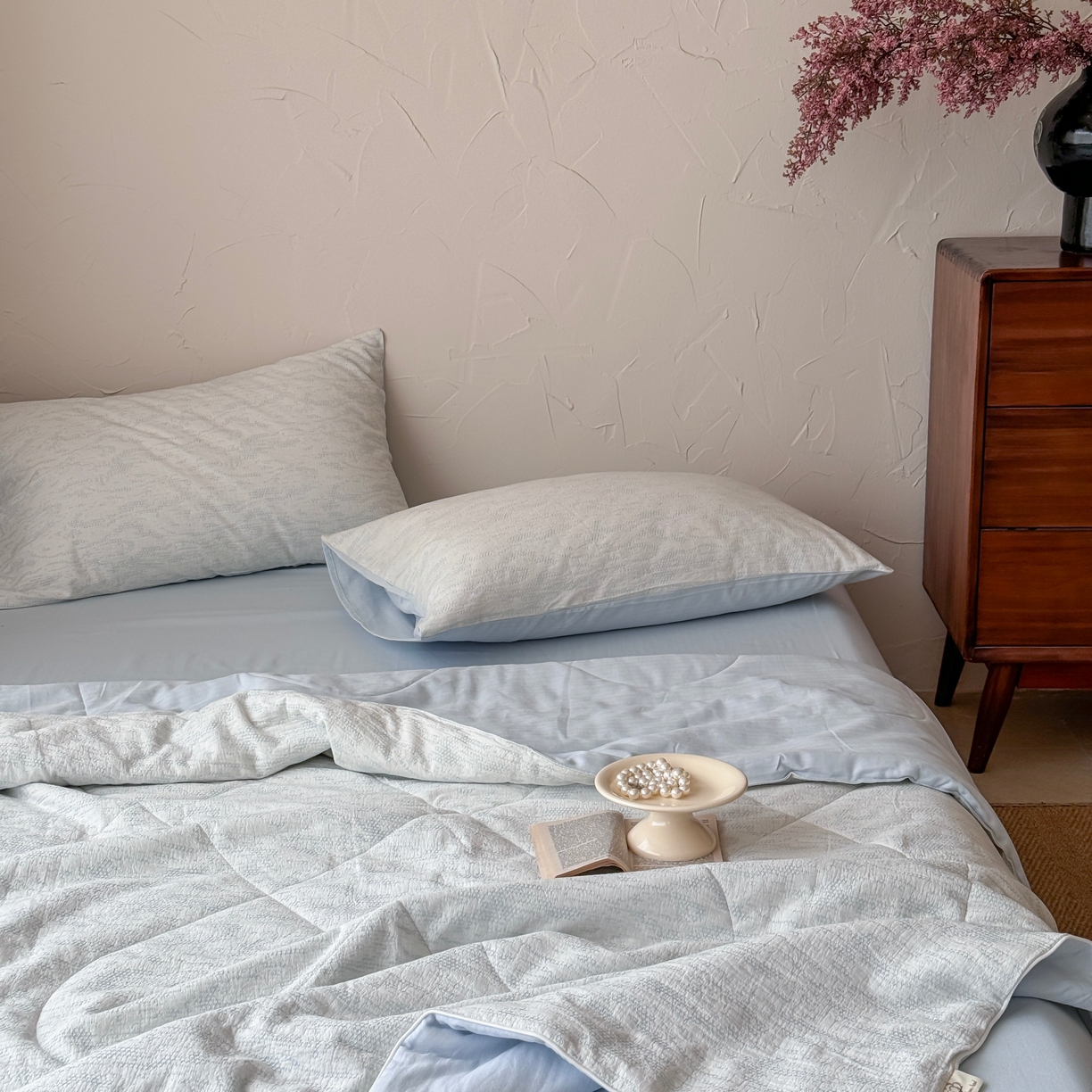 91家纺网 家纺一手货源 找家纺 山舍家居 2025春夏新款色织针刺子提花夏被夏凉被空调被四件套 无由-蓝