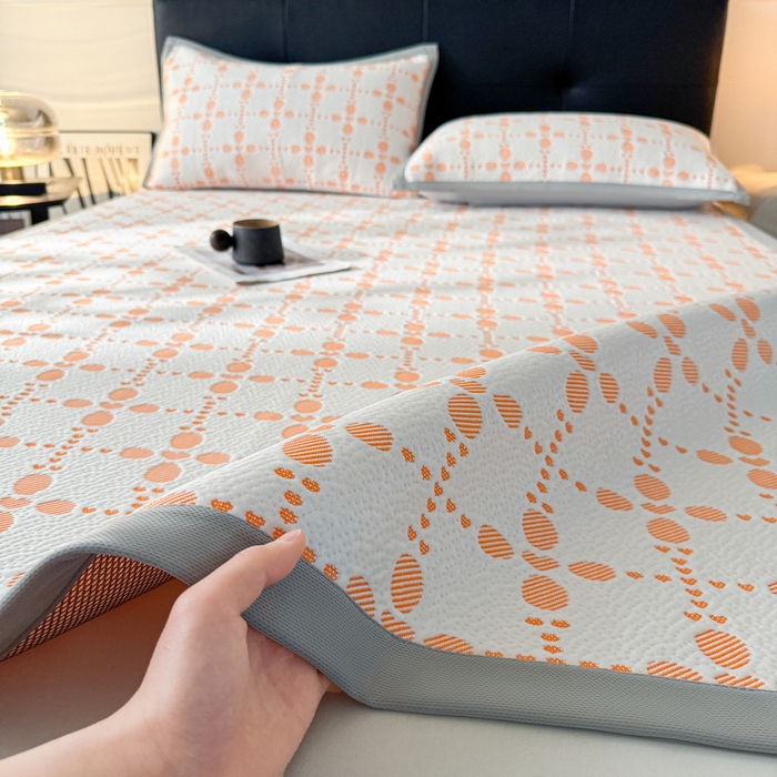 91家纺网 家纺一手货源 找家纺 LIFE.丽芙 2025春夏季新品A类针织提花冰凉豆豆凉感软席子平铺绑带款冰丝凉席三件套（450克）-风格一 维塔-橘