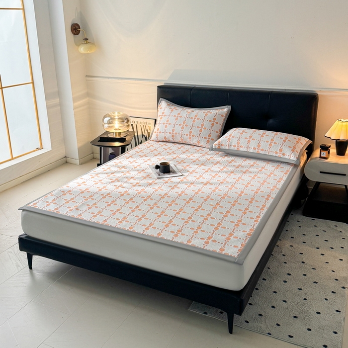 91家纺网 家纺一手货源 找家纺 LIFE.丽芙 2025春夏季新品A类针织提花冰凉豆豆凉感软席子平铺绑带款冰丝凉席三件套（450克）-风格一 维塔-橘