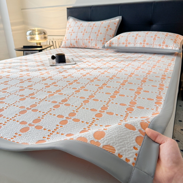 91家纺网 家纺一手货源 找家纺 LIFE.丽芙 2025春夏季新品A类针织提花冰凉豆豆凉感软席子平铺绑带款冰丝凉席三件套（450克）-风格一 维塔-橘