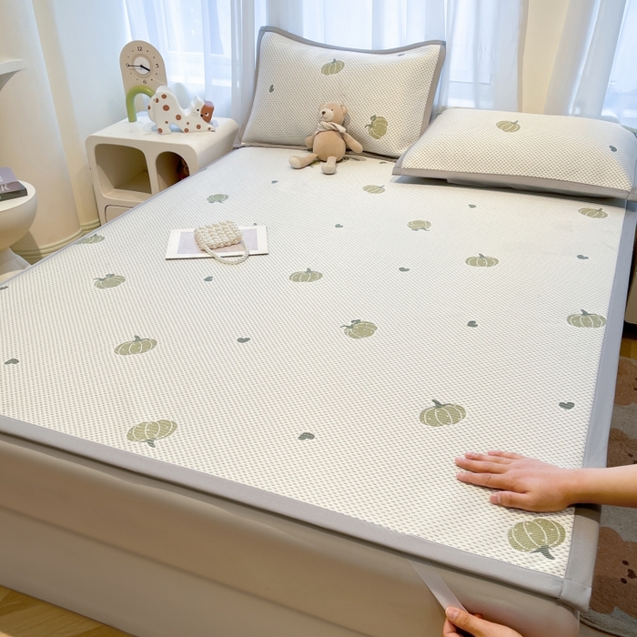 91家纺网 家纺一手货源 找家纺 （总）LIFE.丽芙 2025春夏季新品A类针织提花冰凉豆豆凉感软席子平铺绑带款冰丝凉席三件套（450克）-风格二