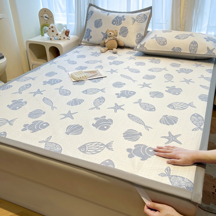 LIFE.丽芙 2025春夏季新品A类针织提花冰凉豆豆凉感软席子平铺绑带款冰丝凉席三件套（450克）-风格二 海底世界-海蓝