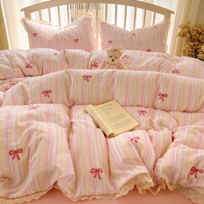 91家纺网 家纺一手货源 找家纺 繁花家居 2025新款镂空白色花边直播热款四件套 蝴蝶结