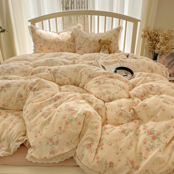 91家纺网 家纺一手货源 找家纺 繁花家居 2025新款镂空白色花边直播热款四件套 兰亭序曲