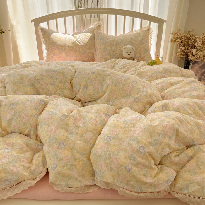 91家纺网 家纺一手货源 找家纺 （总）繁花家居 2025新款镂空白色花边直播热款四件套