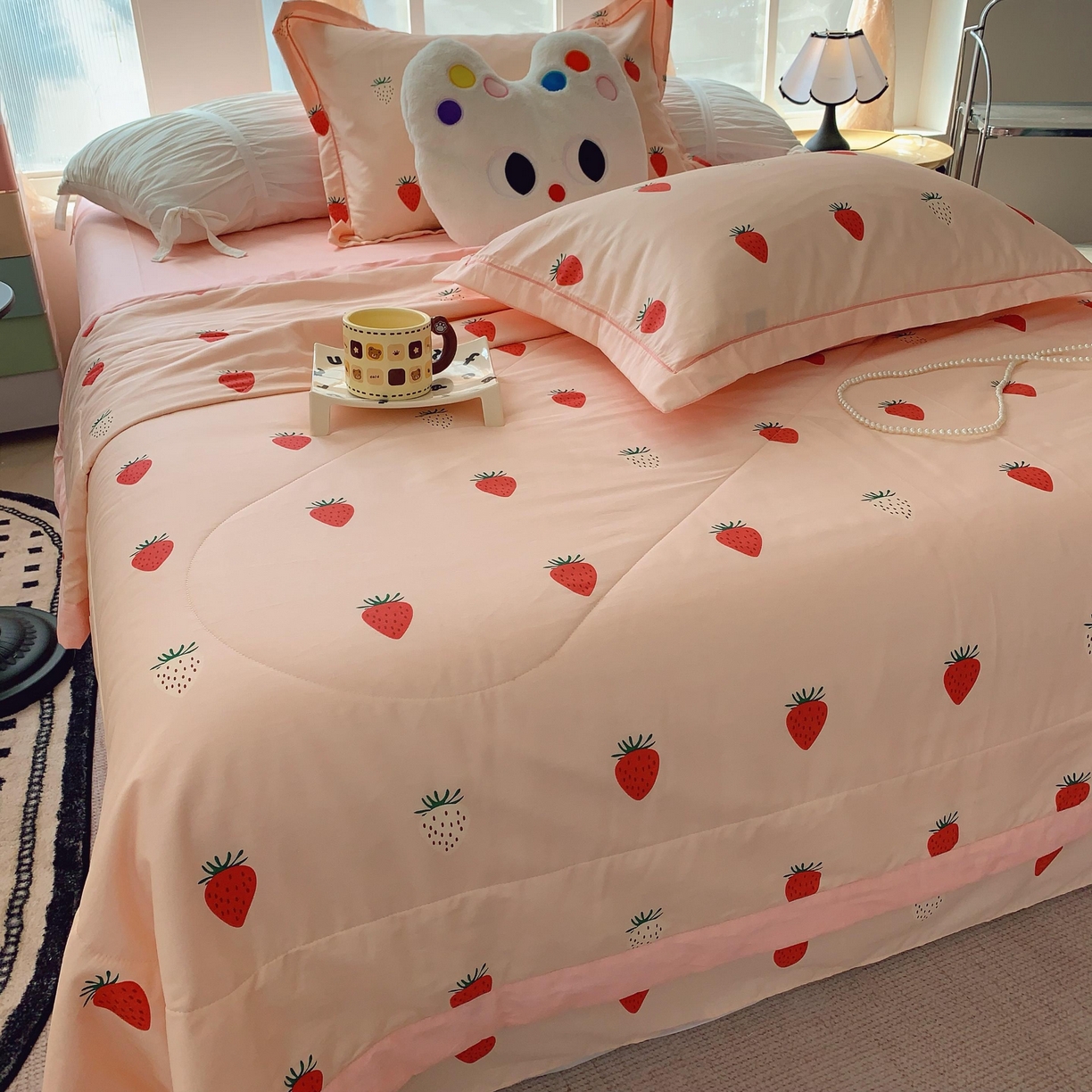 91家纺网 家纺一手货源 找家纺 莱豫家纺 2025春夏新款纯棉全棉夏被夏凉被四件套 草莓圣代