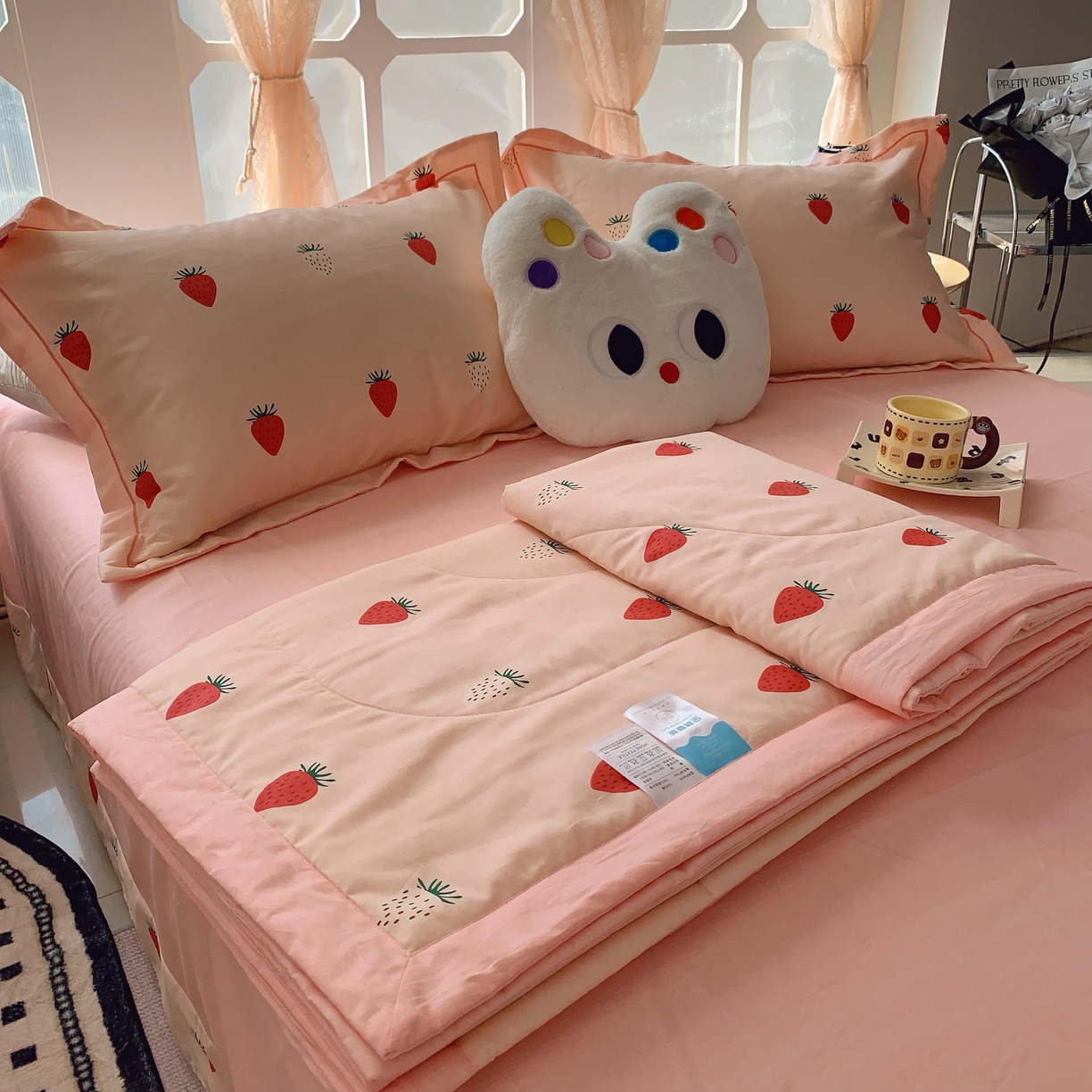 91家纺网 家纺一手货源 找家纺 莱豫家纺 2025春夏新款纯棉全棉夏被夏凉被四件套 草莓圣代