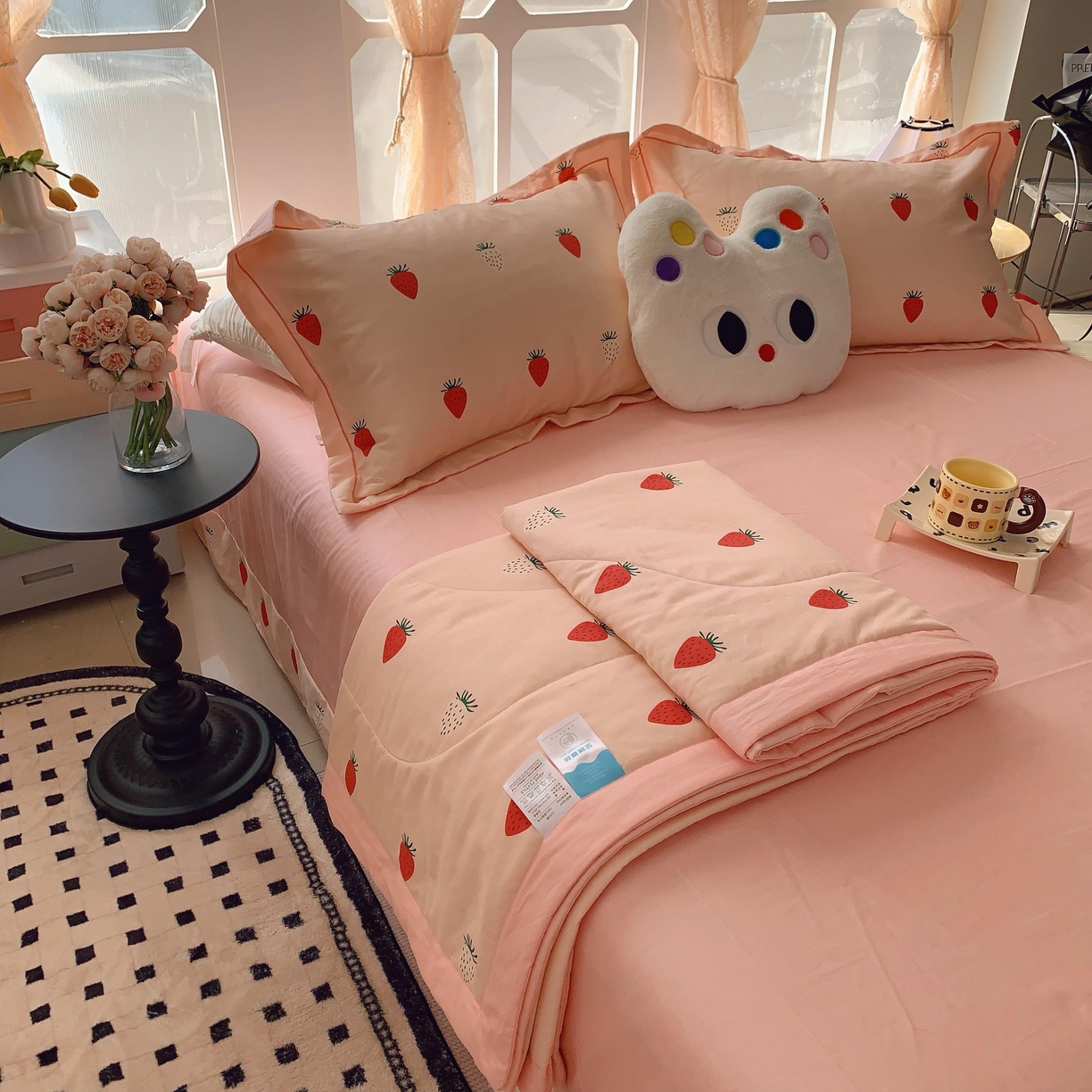 91家纺网 家纺一手货源 找家纺 莱豫家纺 2025春夏新款纯棉全棉夏被夏凉被四件套 草莓圣代