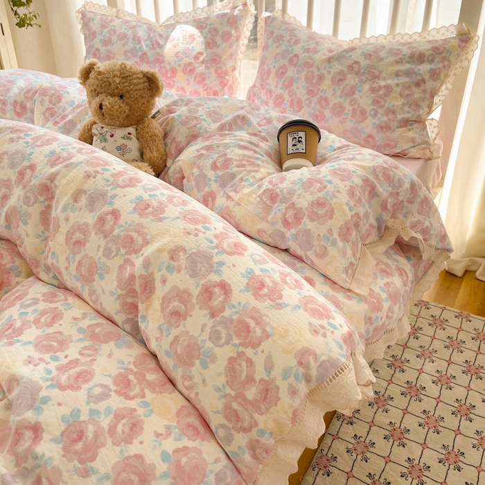 91家纺网 家纺一手货源 找家纺 （总）繁花家居 2025新款镂空白色花边直播热款四件套