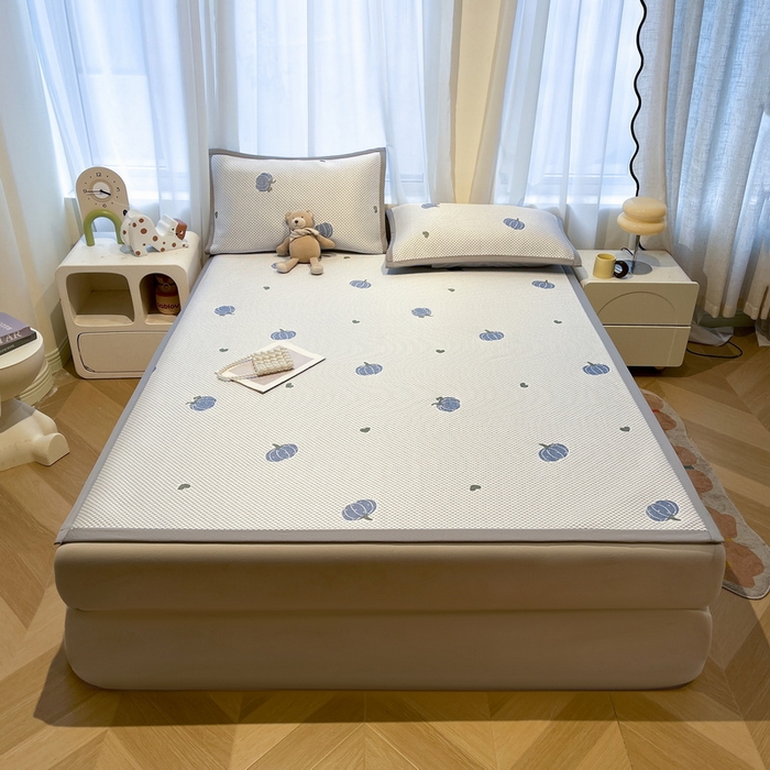 91家纺网 家纺一手货源 找家纺 LIFE.丽芙 2025春夏季新品A类针织提花冰凉豆豆凉感软席子平铺绑带款冰丝凉席三件套（450克）-风格二 南瓜-海蓝