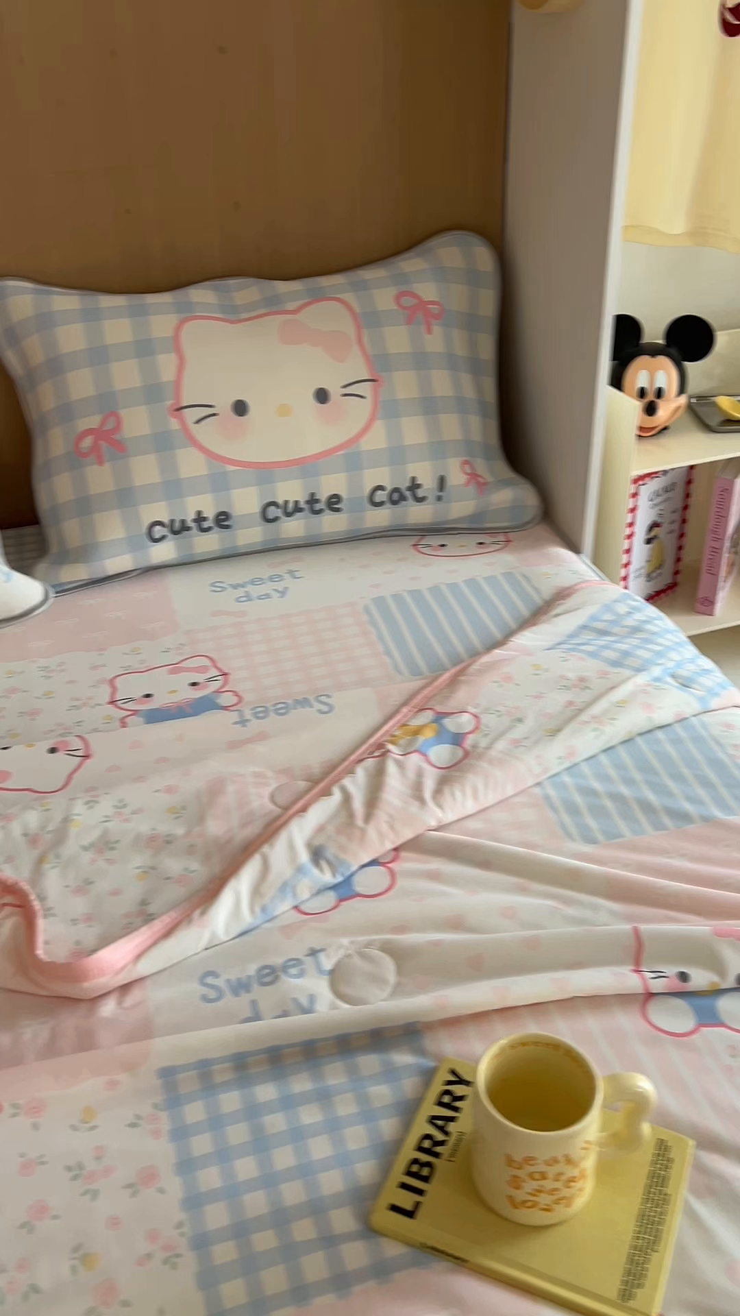 91家纺网 家纺一手货源 找家纺 葡萄家 2025年A类数码印花冰淇淋凉感冰丝凉席夏被夏凉被空调被 布丁猫