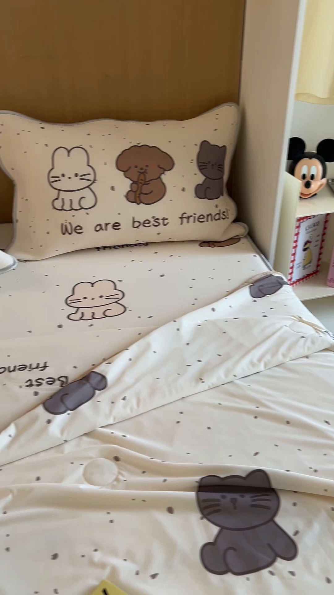 91家纺网 家纺一手货源 找家纺 葡萄家 2025年A类数码印花冰淇淋凉感冰丝凉席夏被夏凉被空调被 动物乐园