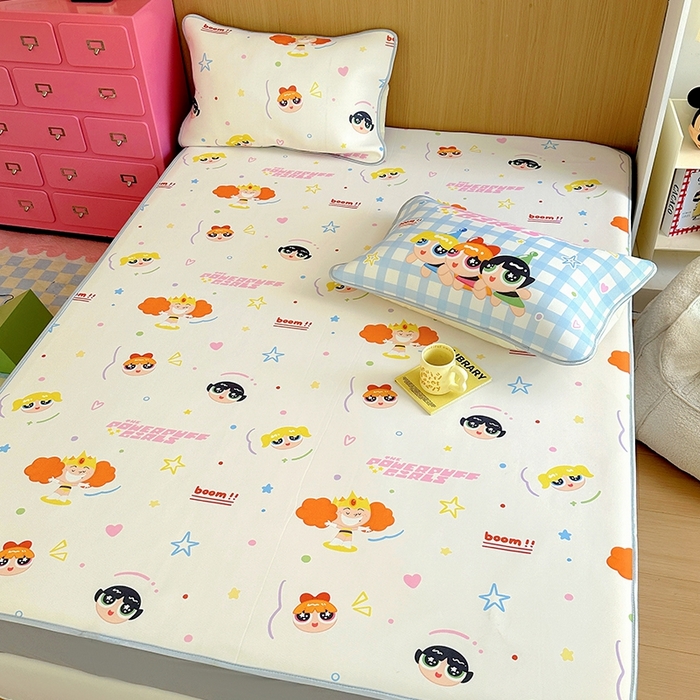 91家纺网 家纺一手货源 找家纺 葡萄家 2025年A类数码印花冰淇淋凉感冰丝凉席夏被夏凉被空调被 飞天女警