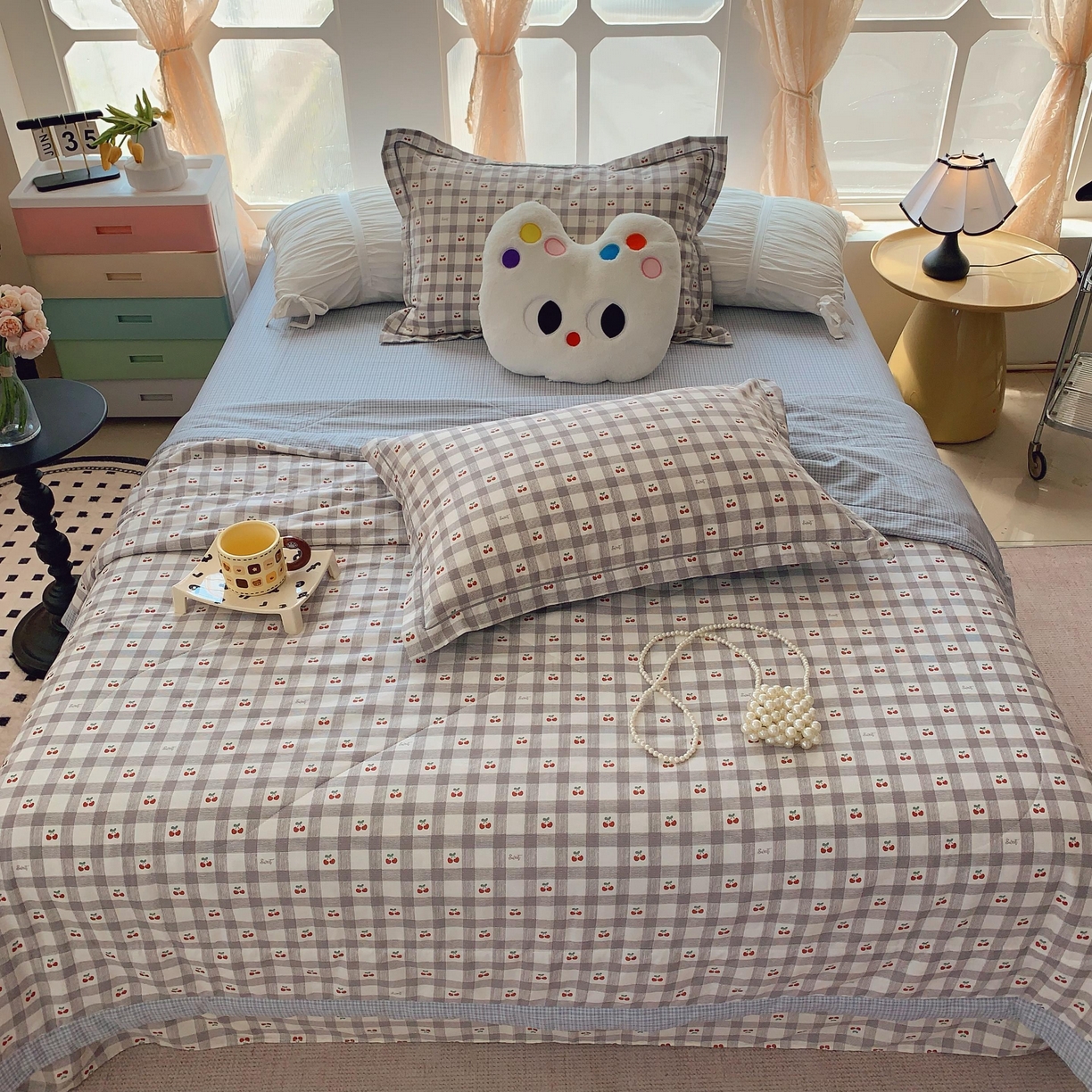 91家纺网 家纺一手货源 找家纺 莱豫家纺 2025春夏新款纯棉全棉夏被夏凉被四件套 格子樱桃灰