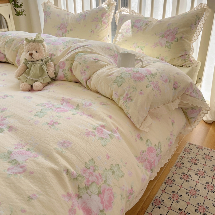 91家纺网 家纺一手货源 找家纺 繁花家居 2025新款镂空白色花边直播热款四件套 安娜