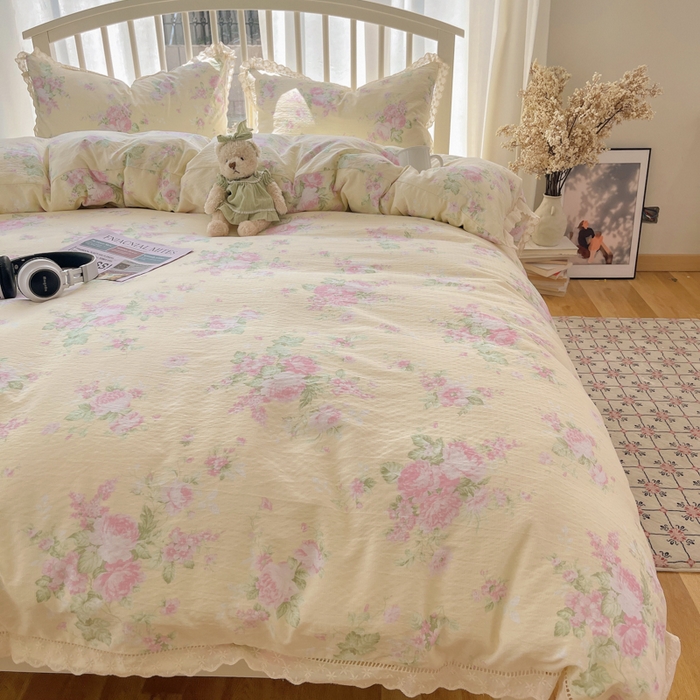 91家纺网 家纺一手货源 找家纺 繁花家居 2025新款镂空白色花边直播热款四件套 安娜