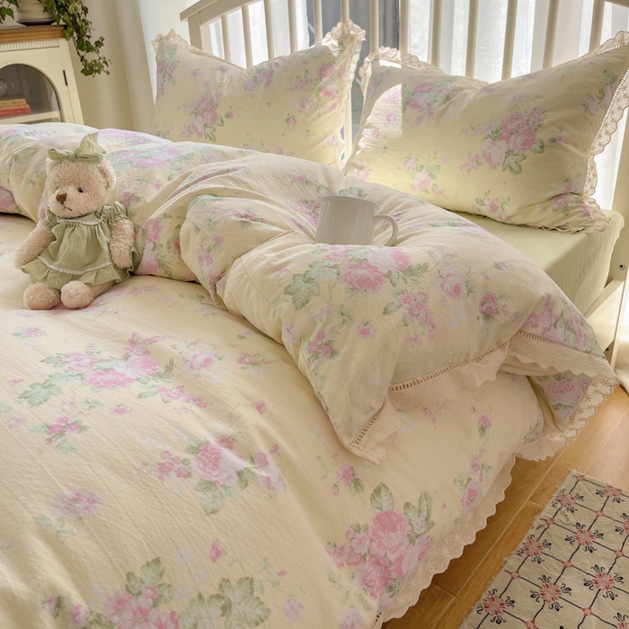 91家纺网 家纺一手货源 找家纺 繁花家居 2025新款镂空白色花边直播热款四件套 安娜