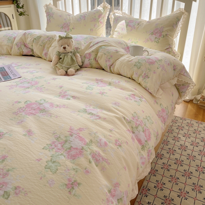 91家纺网 家纺一手货源 找家纺 繁花家居 2025新款镂空白色花边直播热款四件套 安娜