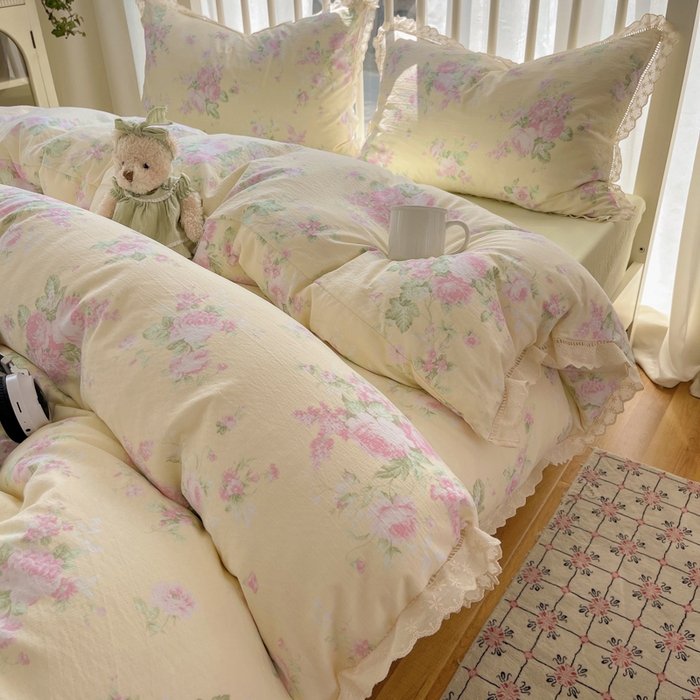 91家纺网 家纺一手货源 找家纺 繁花家居 2025新款镂空白色花边直播热款四件套 安娜