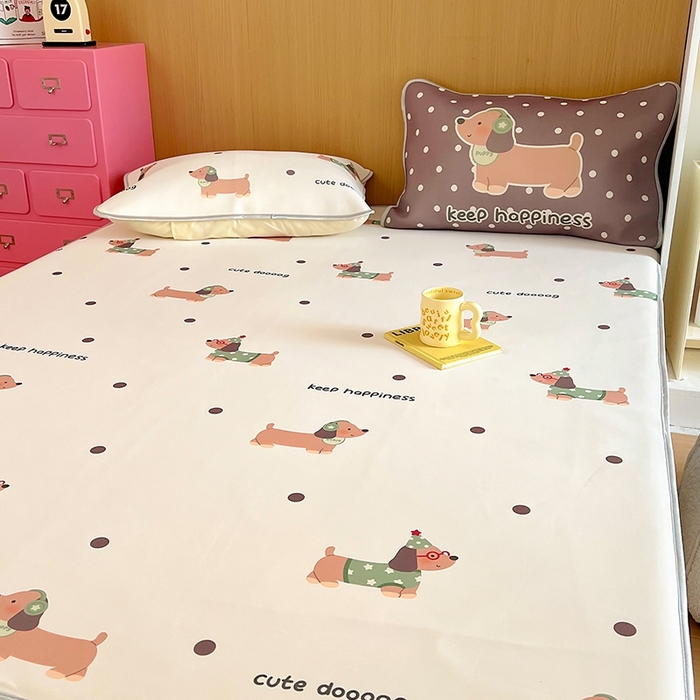 91家纺网 家纺一手货源 找家纺 葡萄家 2025年A类数码印花冰淇淋凉感冰丝凉席夏被夏凉被空调被 腊肠狗