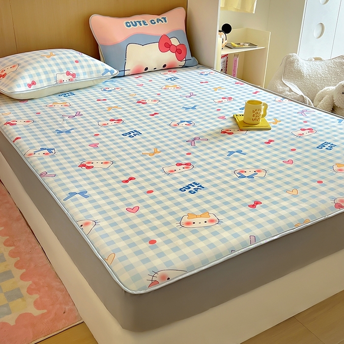 91家纺网 家纺一手货源 找家纺 葡萄家 2025年A类数码印花冰淇淋凉感冰丝凉席夏被夏凉被空调被 兰格猫猫