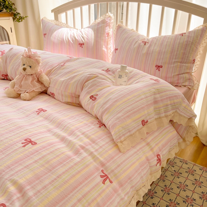 91家纺网 家纺一手货源 找家纺 繁花家居 2025新款镂空白色花边直播热款四件套 蝴蝶结