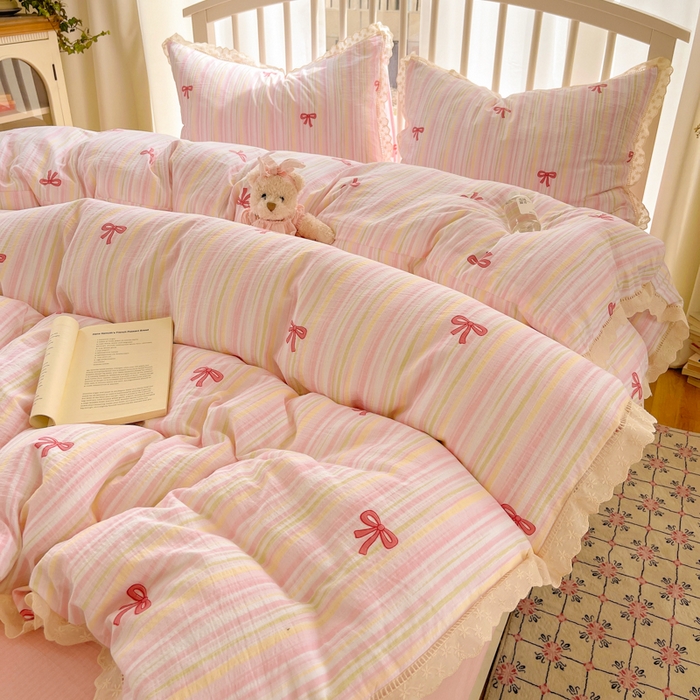 91家纺网 家纺一手货源 找家纺 繁花家居 2025新款镂空白色花边直播热款四件套 蝴蝶结