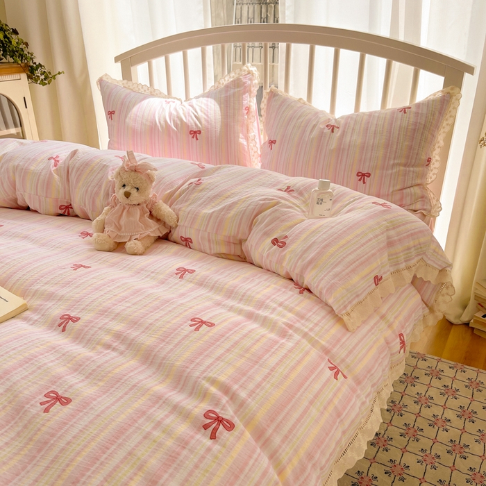 91家纺网 家纺一手货源 找家纺 繁花家居 2025新款镂空白色花边直播热款四件套 蝴蝶结