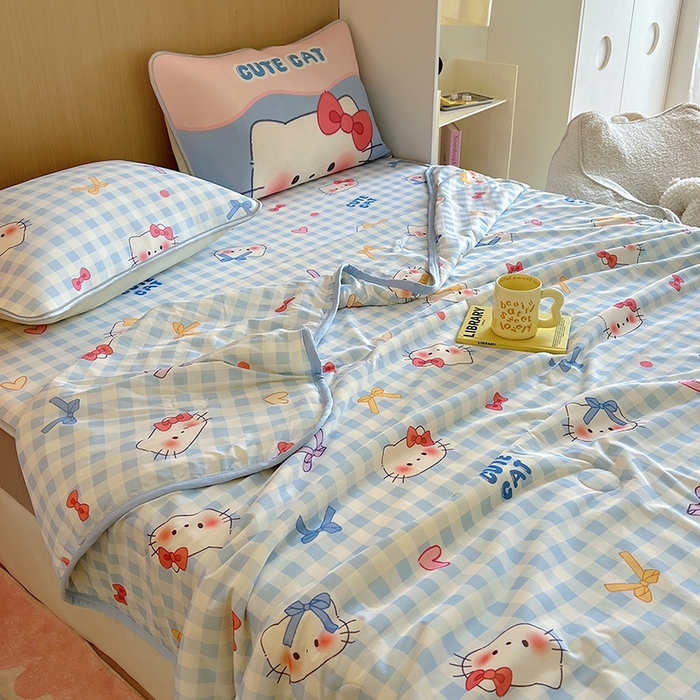 91家纺网 家纺一手货源 找家纺 葡萄家 2025年A类数码印花冰淇淋凉感冰丝凉席夏被夏凉被空调被 兰格猫猫