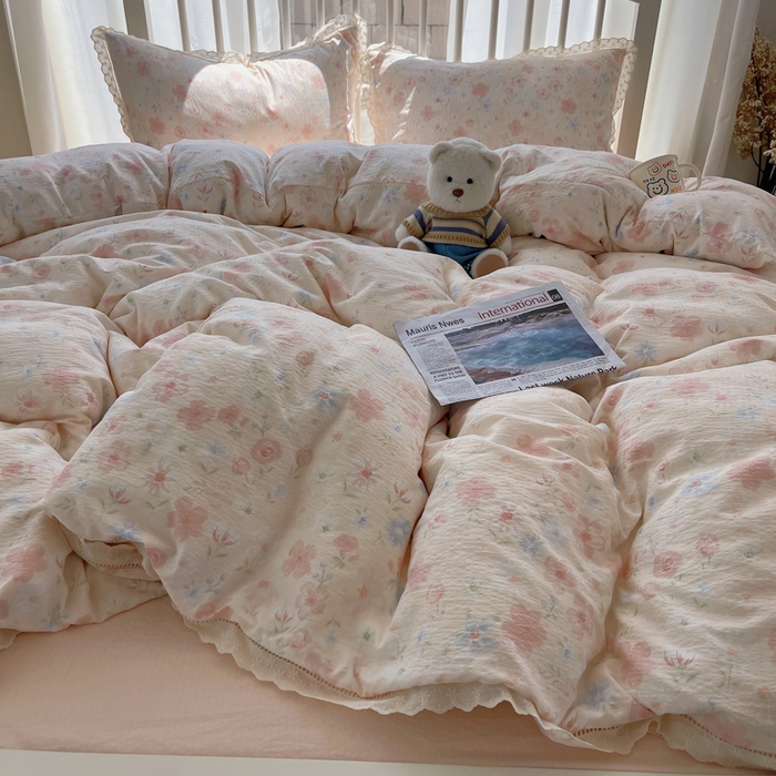 91家纺网 家纺一手货源 找家纺 繁花家居 2025新款镂空白色花边直播热款四件套 花颜