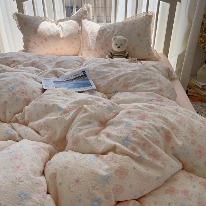 91家纺网 家纺一手货源 找家纺 繁花家居 2025新款镂空白色花边直播热款四件套 花颜