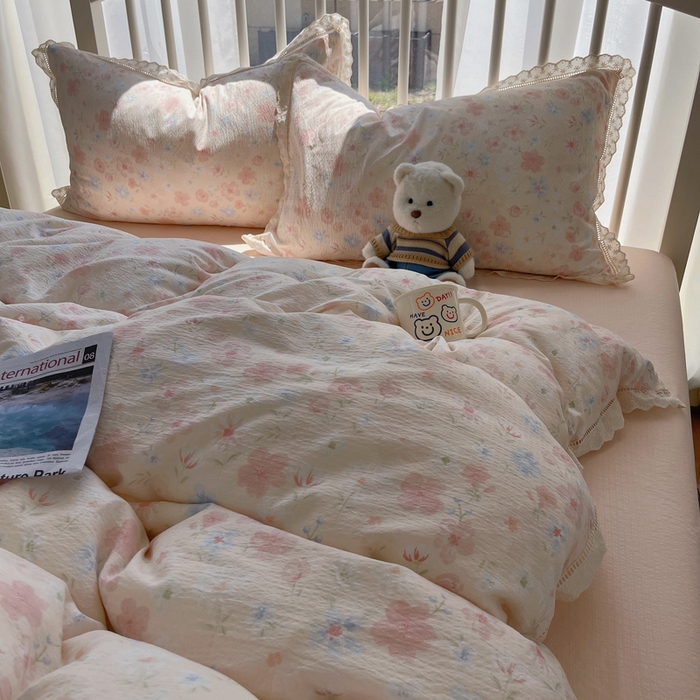 91家纺网 家纺一手货源 找家纺 繁花家居 2025新款镂空白色花边直播热款四件套 花颜