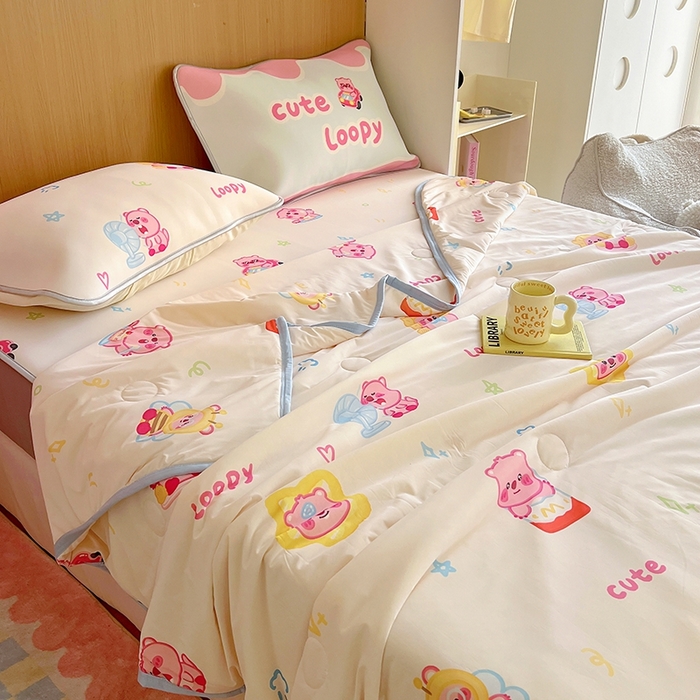 91家纺网 家纺一手货源 找家纺 葡萄家 2025年A类数码印花冰淇淋凉感冰丝凉席夏被夏凉被空调被 露比