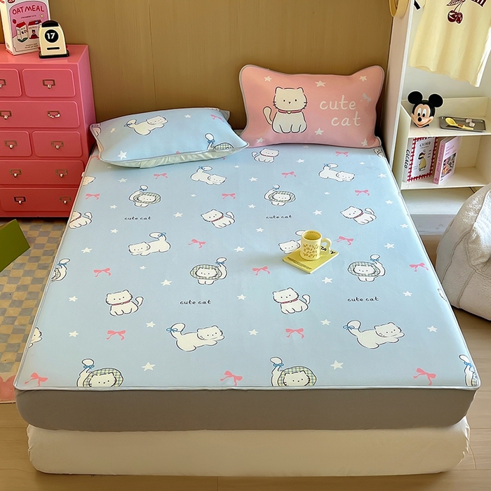 91家纺网 家纺一手货源 找家纺 葡萄家 2025年A类数码印花冰淇淋凉感冰丝凉席夏被夏凉被空调被 猫小白