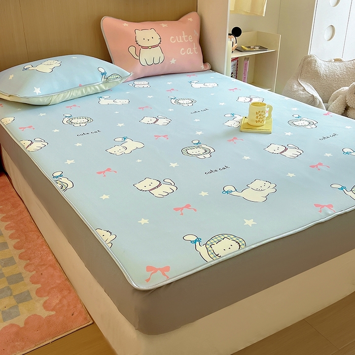 91家纺网 家纺一手货源 找家纺 葡萄家 2025年A类数码印花冰淇淋凉感冰丝凉席夏被夏凉被空调被 猫小白