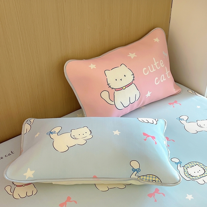 91家纺网 家纺一手货源 找家纺 葡萄家 2025年A类数码印花冰淇淋凉感冰丝凉席夏被夏凉被空调被 猫小白