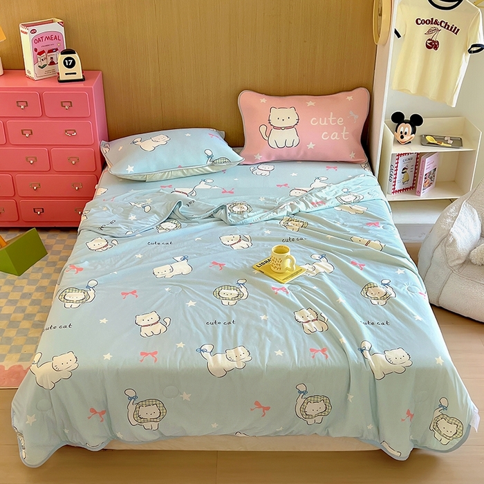 91家纺网 家纺一手货源 找家纺 葡萄家 2025年A类数码印花冰淇淋凉感冰丝凉席夏被夏凉被空调被 猫小白