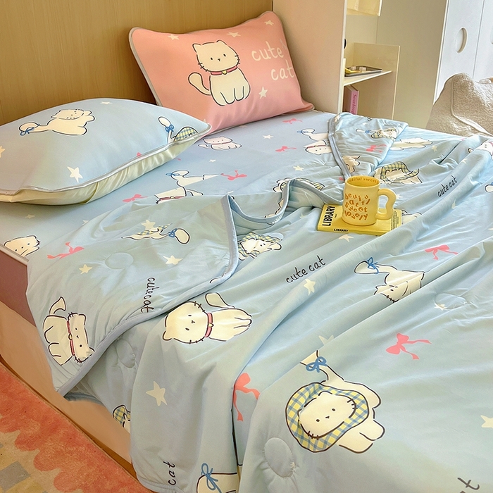 91家纺网 家纺一手货源 找家纺 葡萄家 2025年A类数码印花冰淇淋凉感冰丝凉席夏被夏凉被空调被 猫小白