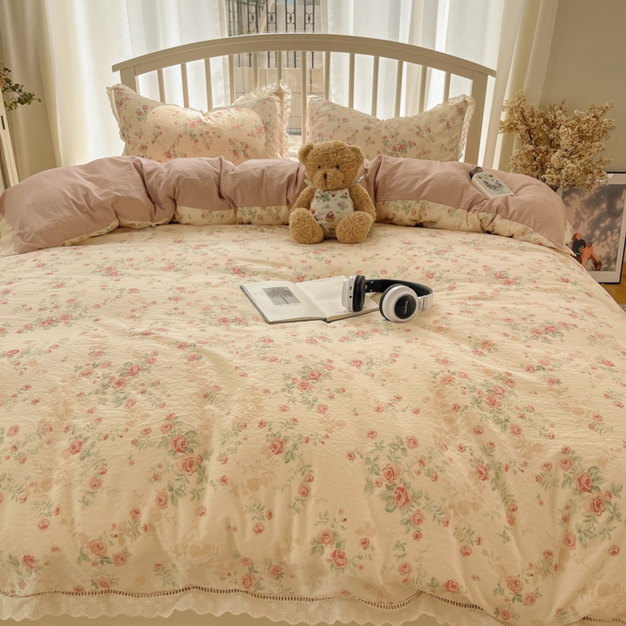 91家纺网 家纺一手货源 找家纺 繁花家居 2025新款镂空白色花边直播热款四件套 兰亭序曲