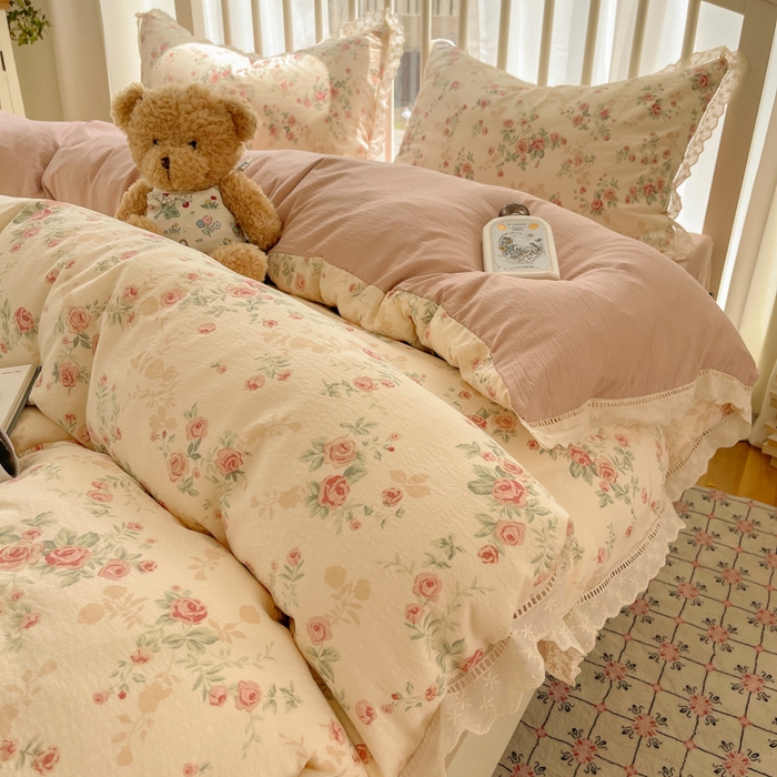 91家纺网 家纺一手货源 找家纺 繁花家居 2025新款镂空白色花边直播热款四件套 兰亭序曲