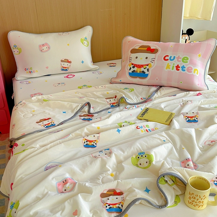 91家纺网 家纺一手货源 找家纺 葡萄家 2025年A类数码印花冰淇淋凉感冰丝凉席夏被夏凉被空调被 牛仔猫猫