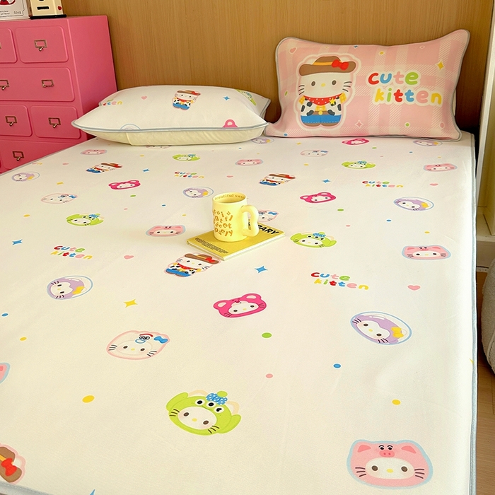 91家纺网 家纺一手货源 找家纺 葡萄家 2025年A类数码印花冰淇淋凉感冰丝凉席夏被夏凉被空调被 牛仔猫猫