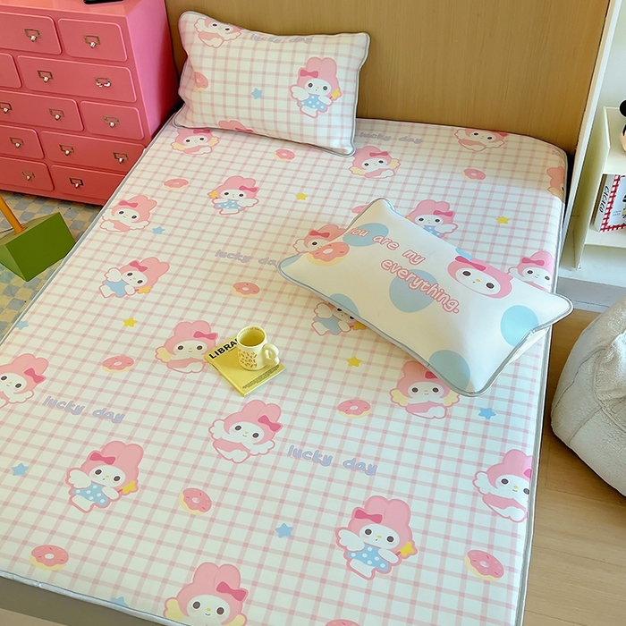 91家纺网 家纺一手货源 找家纺 葡萄家 2025年A类数码印花冰淇淋凉感冰丝凉席夏被夏凉被空调被 甜甜圈兔兔