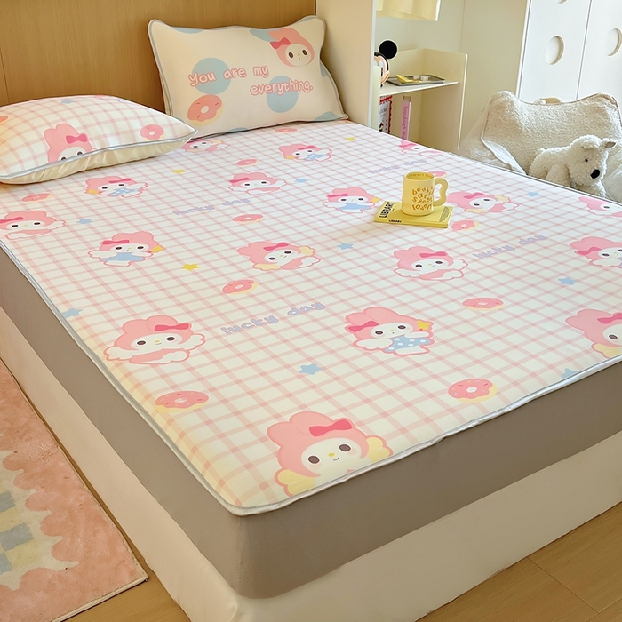 91家纺网 家纺一手货源 找家纺 葡萄家 2025年A类数码印花冰淇淋凉感冰丝凉席夏被夏凉被空调被 甜甜圈兔兔