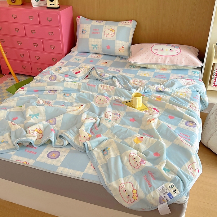 91家纺网 家纺一手货源 找家纺 葡萄家 2025年A类数码印花冰淇淋凉感冰丝凉席夏被夏凉被空调被 休闲时光