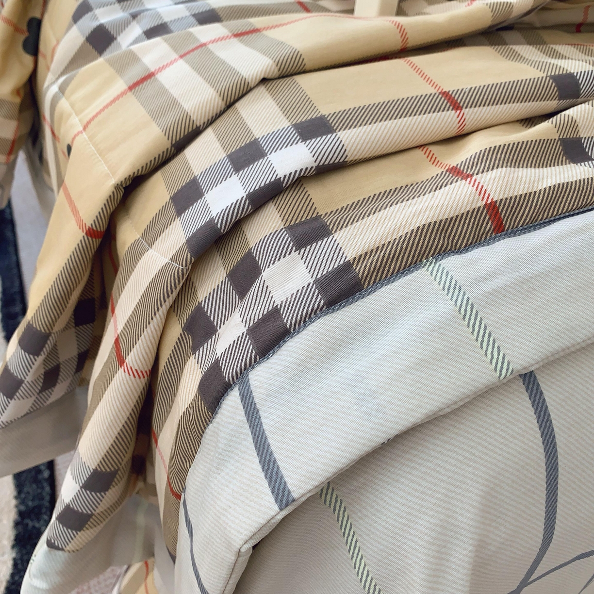 91家纺网 家纺一手货源 找家纺 莱豫家纺 2025春夏新款纯棉全棉夏被夏凉被四件套 咖啡格